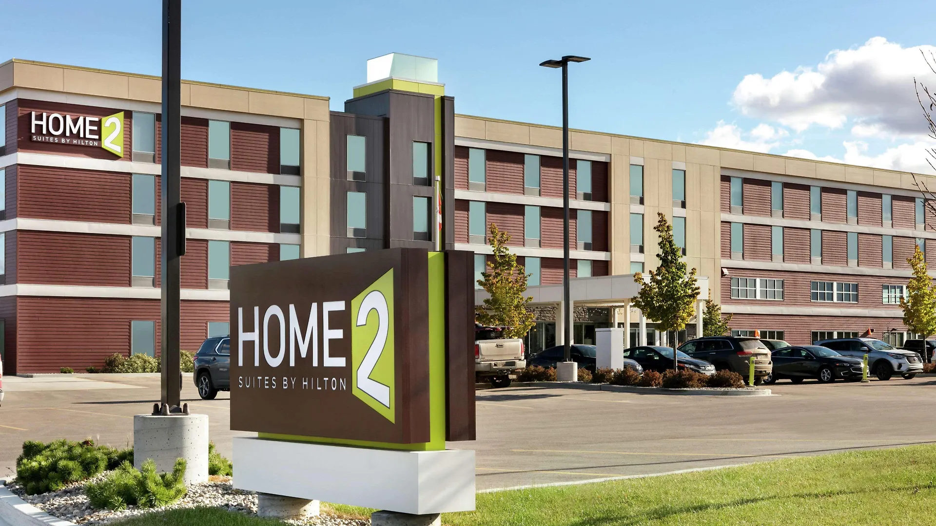 6 Airport Hotels Close to North Peace Cultural Ctr in Fort St. John