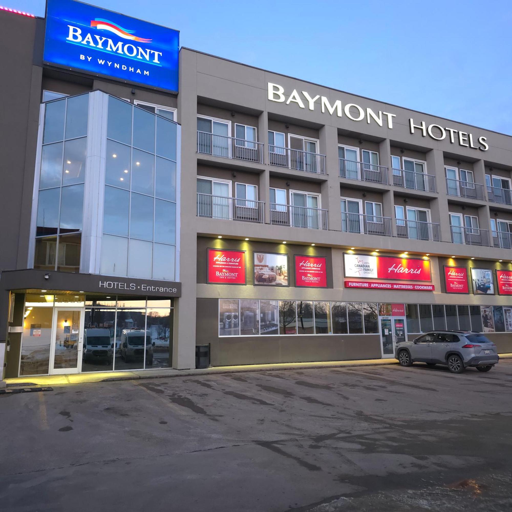 6 Hotels in Alberta That Deliver on Location and Value